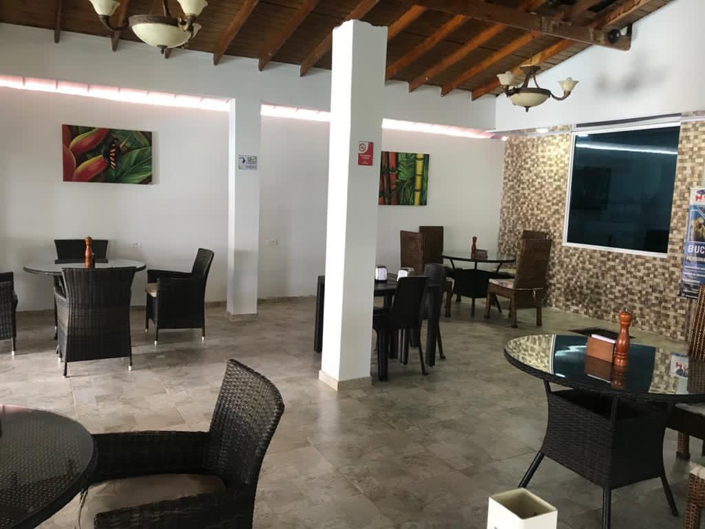 Island House Hotels 19/24