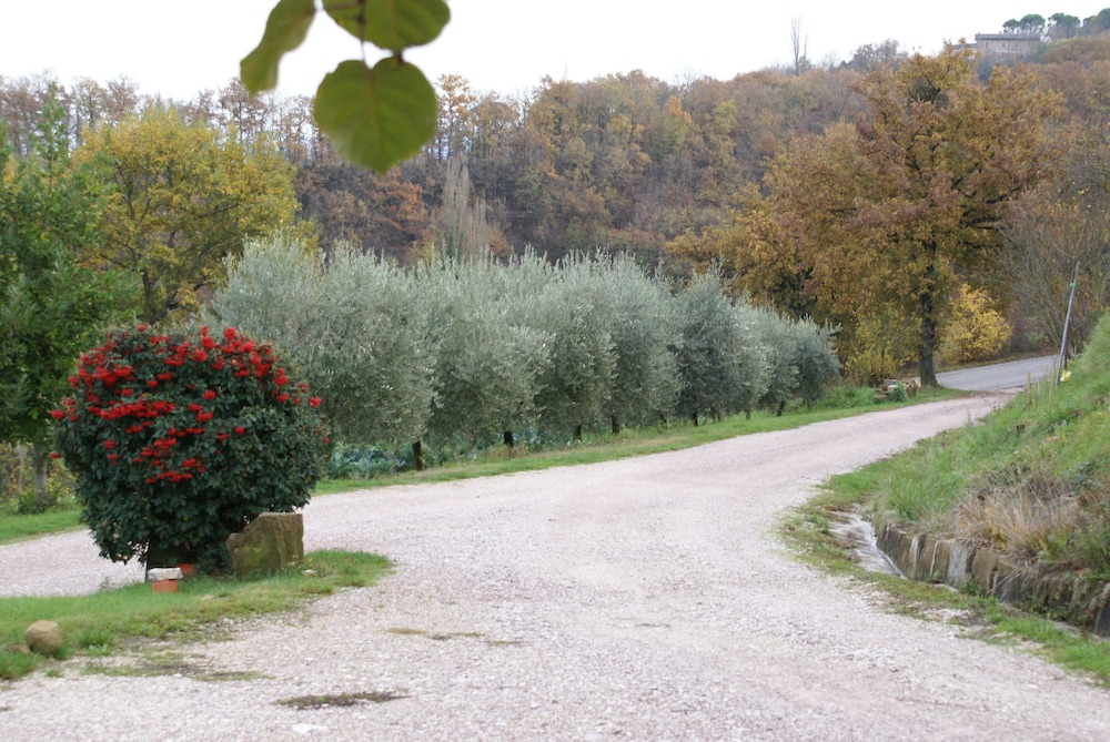 Agriturismo Fonte Chiara 23/35