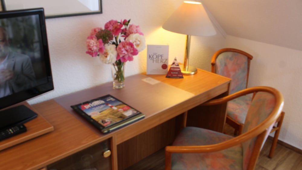 Hotel Weisser Schwan 26/34