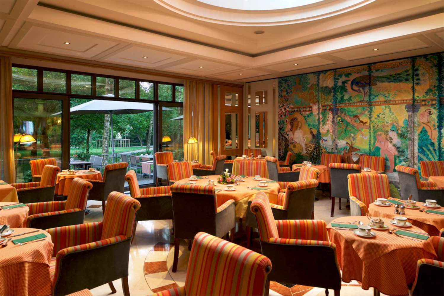 Hotel Parc Belair, WorldHotels Distinctive 6/13