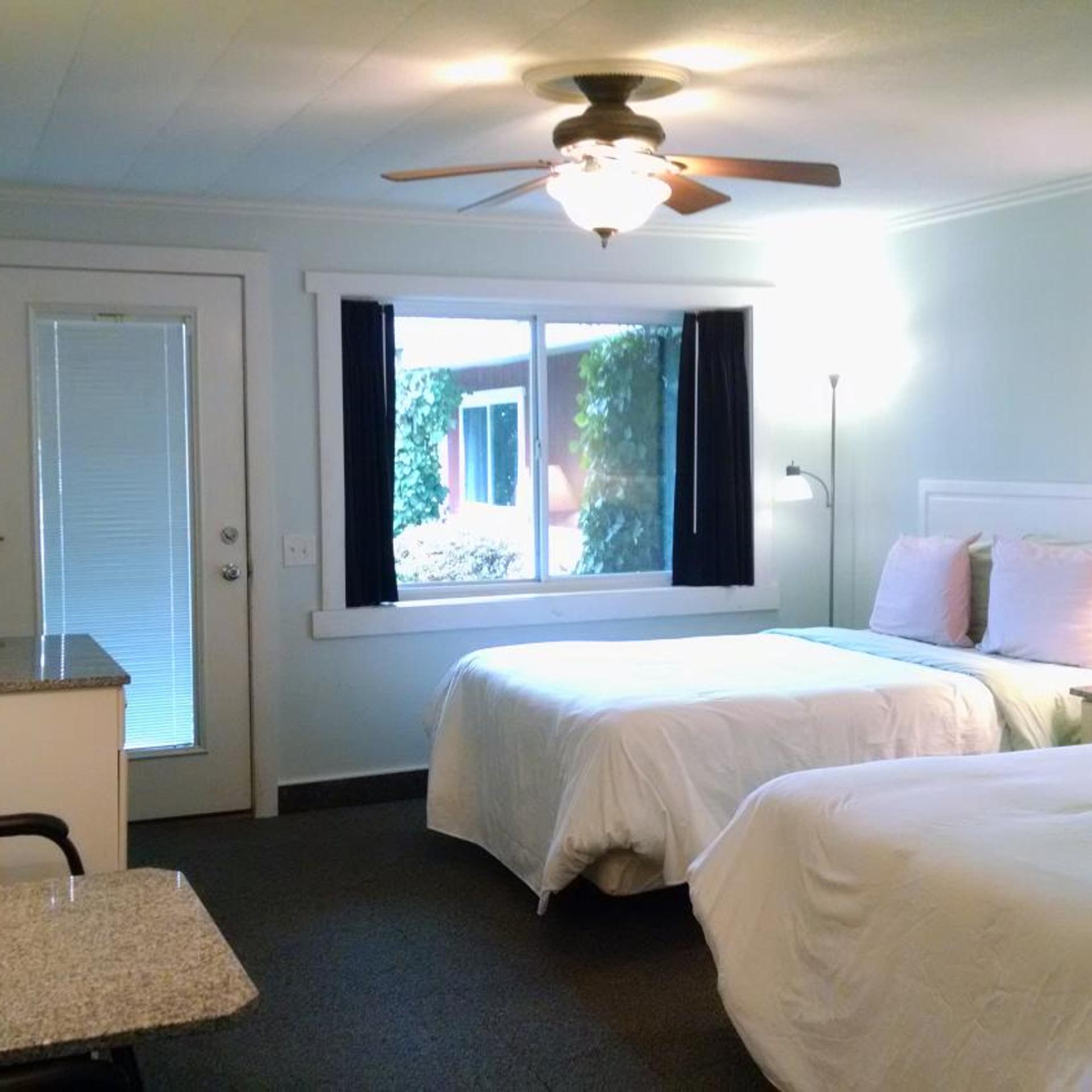 Murray Inn and Art Gallery 12/31