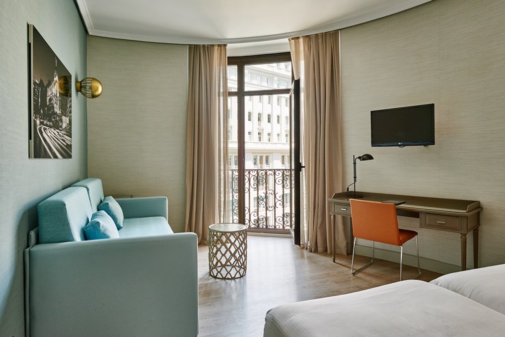 Regente Hotel 56/79