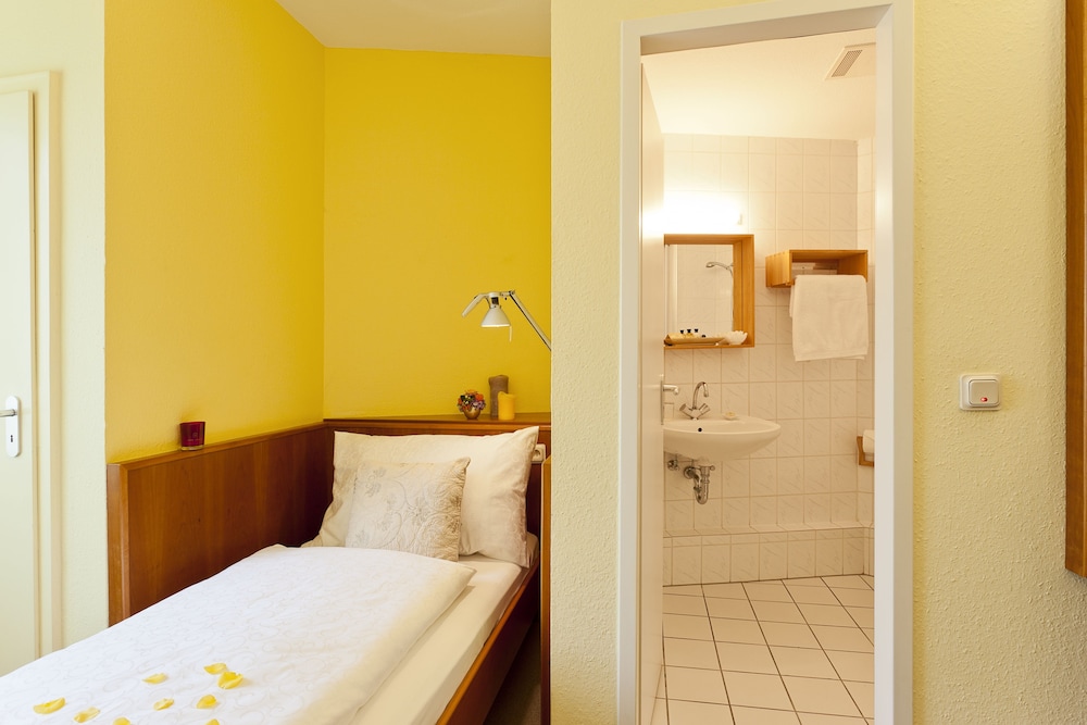 Classic Hotel Harmonie 33/77