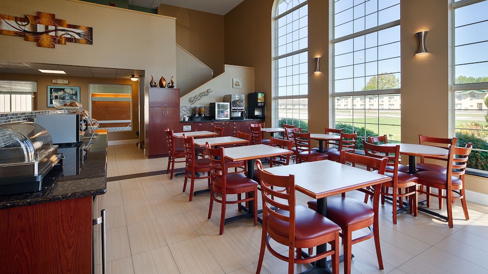 Best Western Airport Inn 31/39
