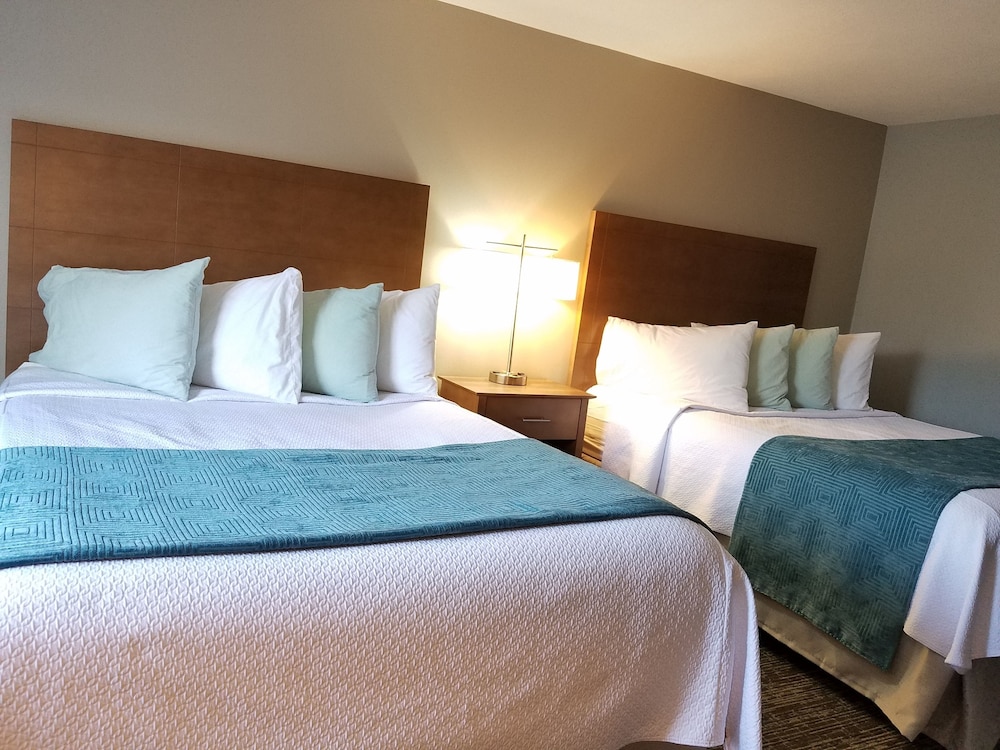 Hampton Village Resort 26/54