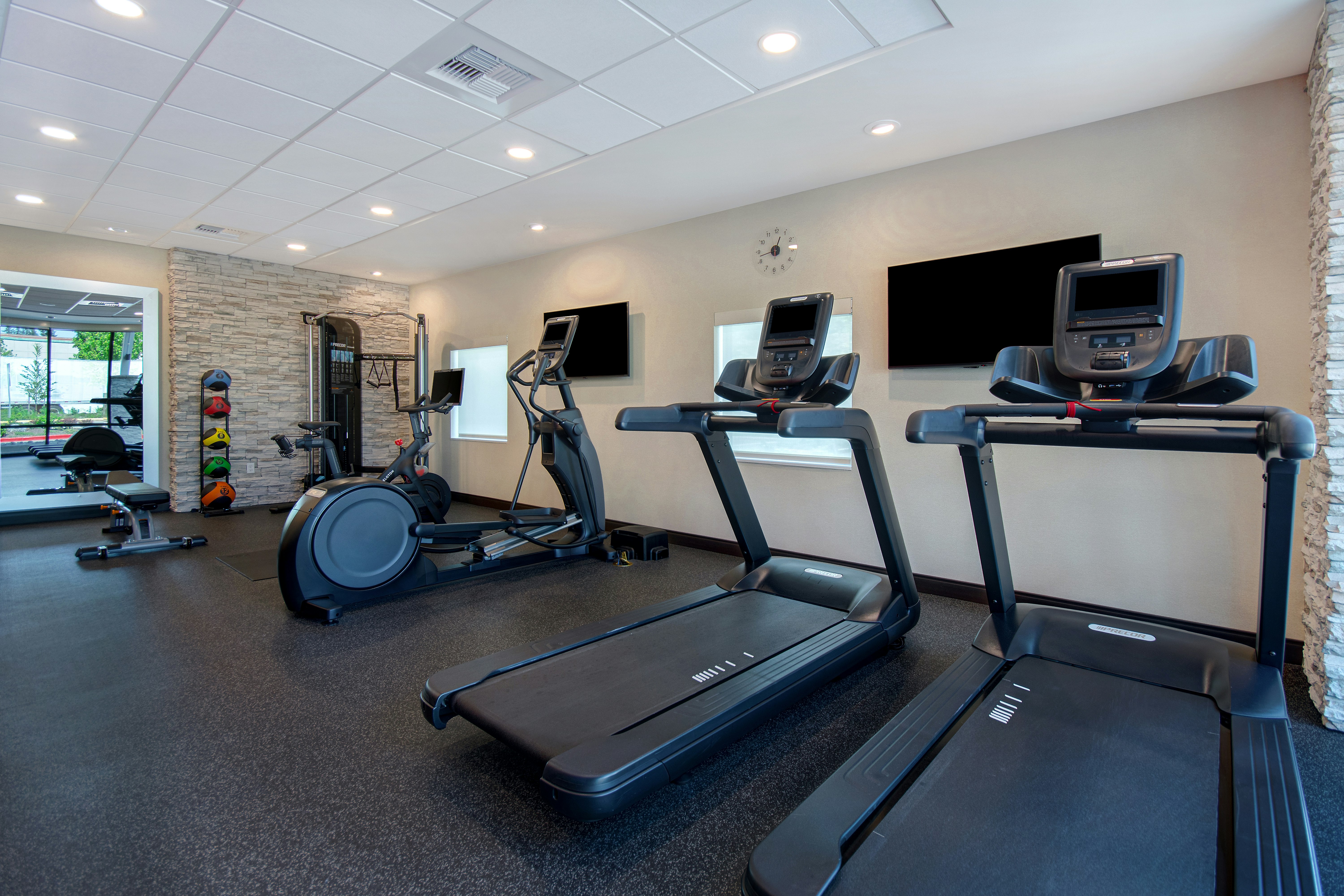Home2 Suites By Hilton Marysville Wa 16/34