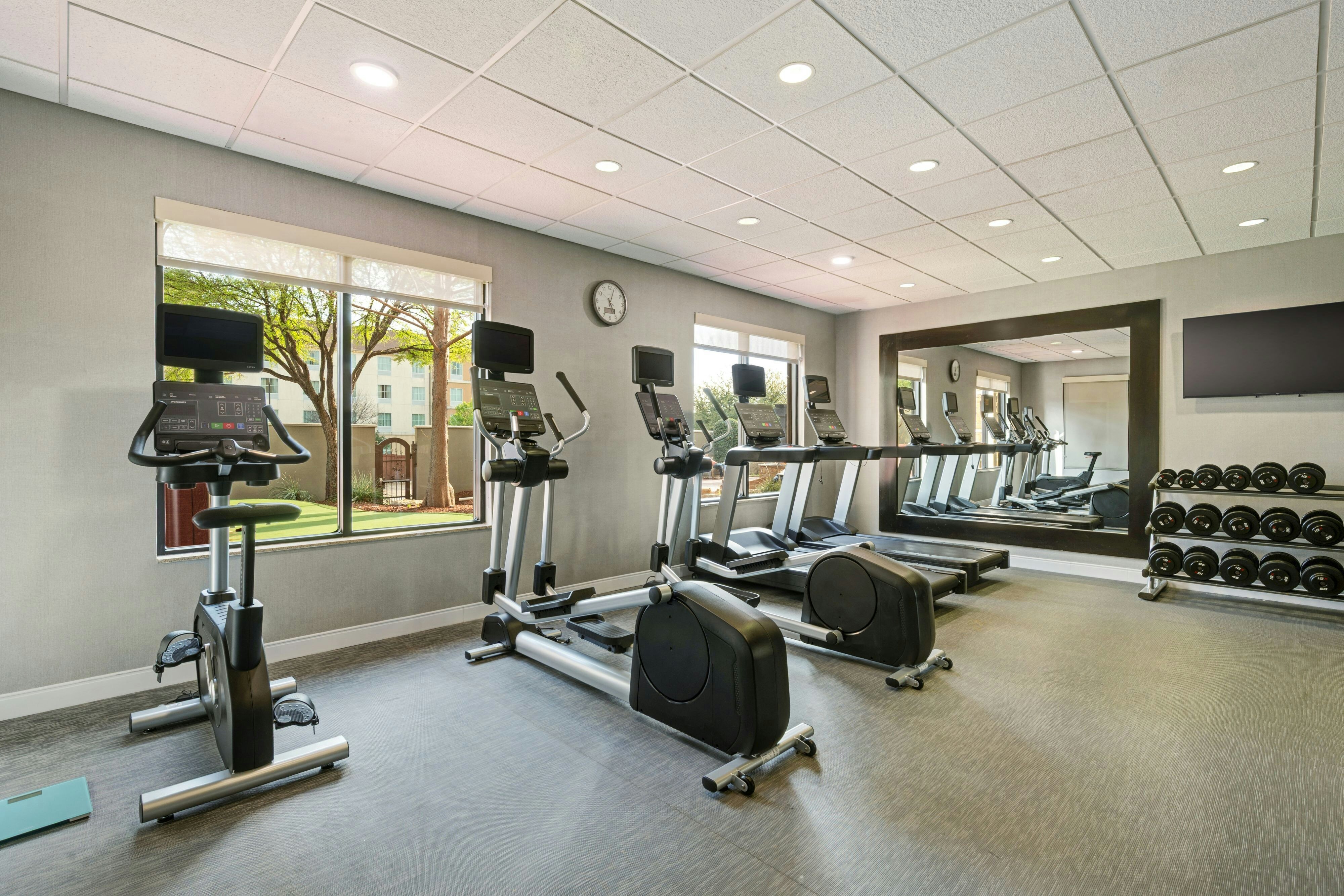 Courtyard by Marriott Fort Worth West at Cityview 20/50