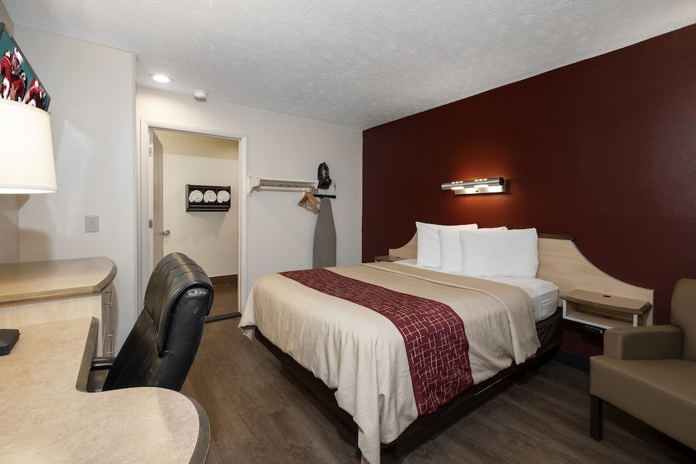 Red Roof Inn Indianapolis - Greenwood 6/24