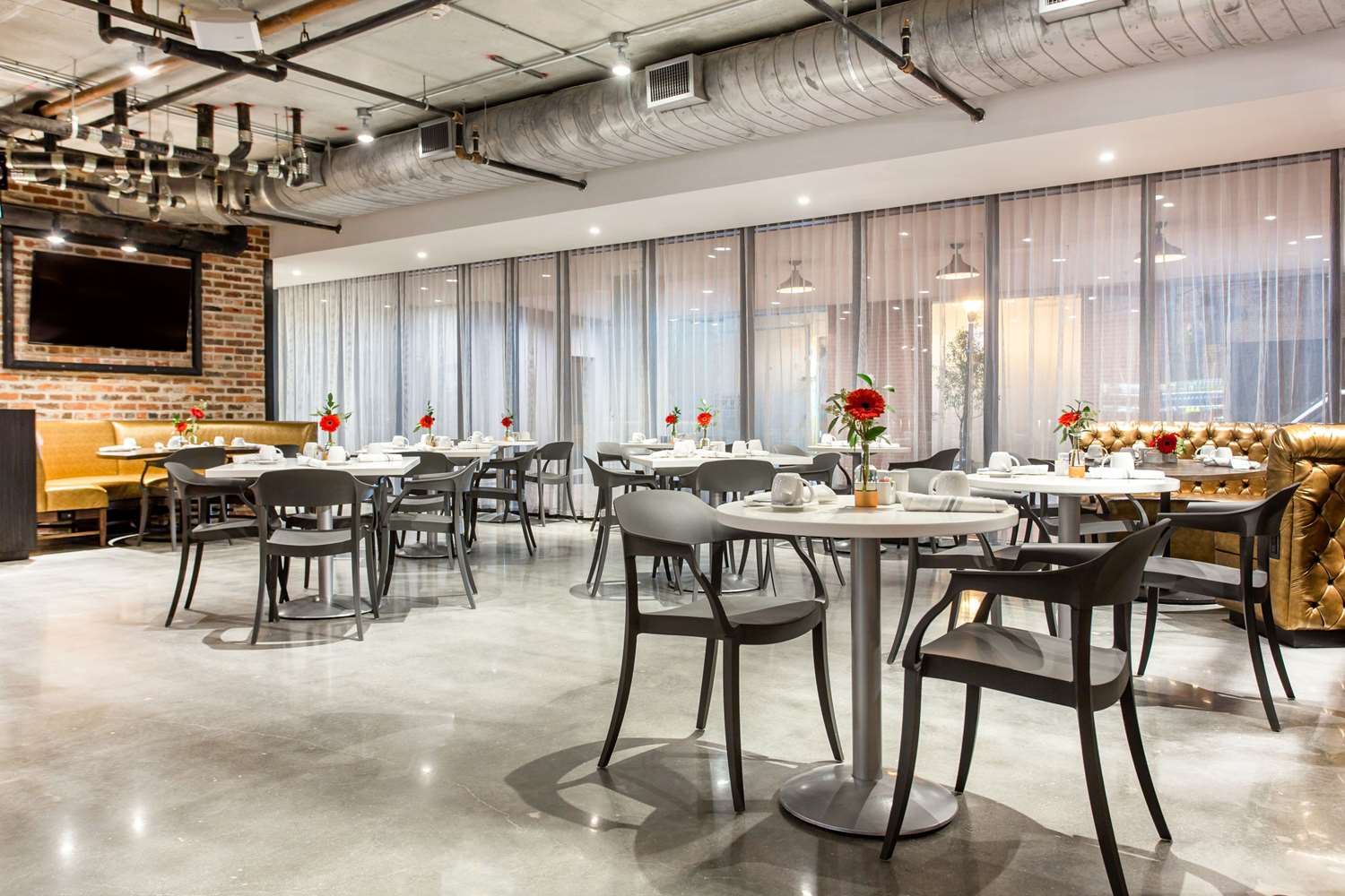 restaurant cafeteria