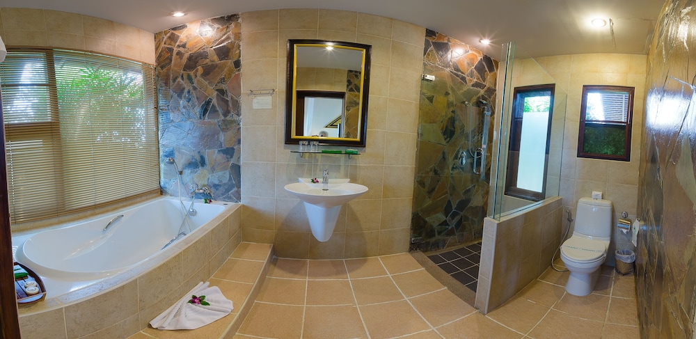 Golden Pine Resort and Spa 17/59