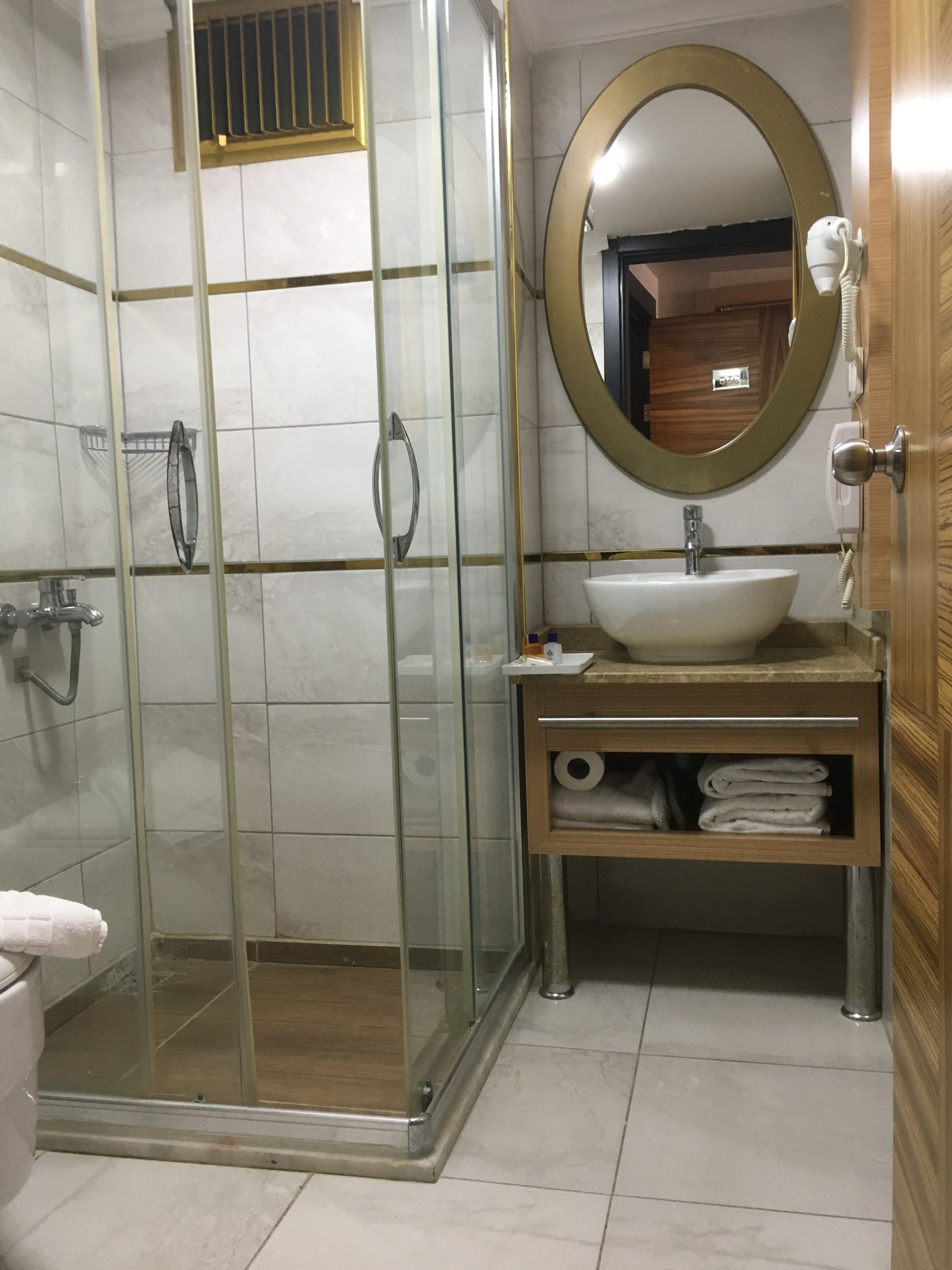 غرفة اقتصادية مفردة بسرير مزدوج، Start Otel 5/7