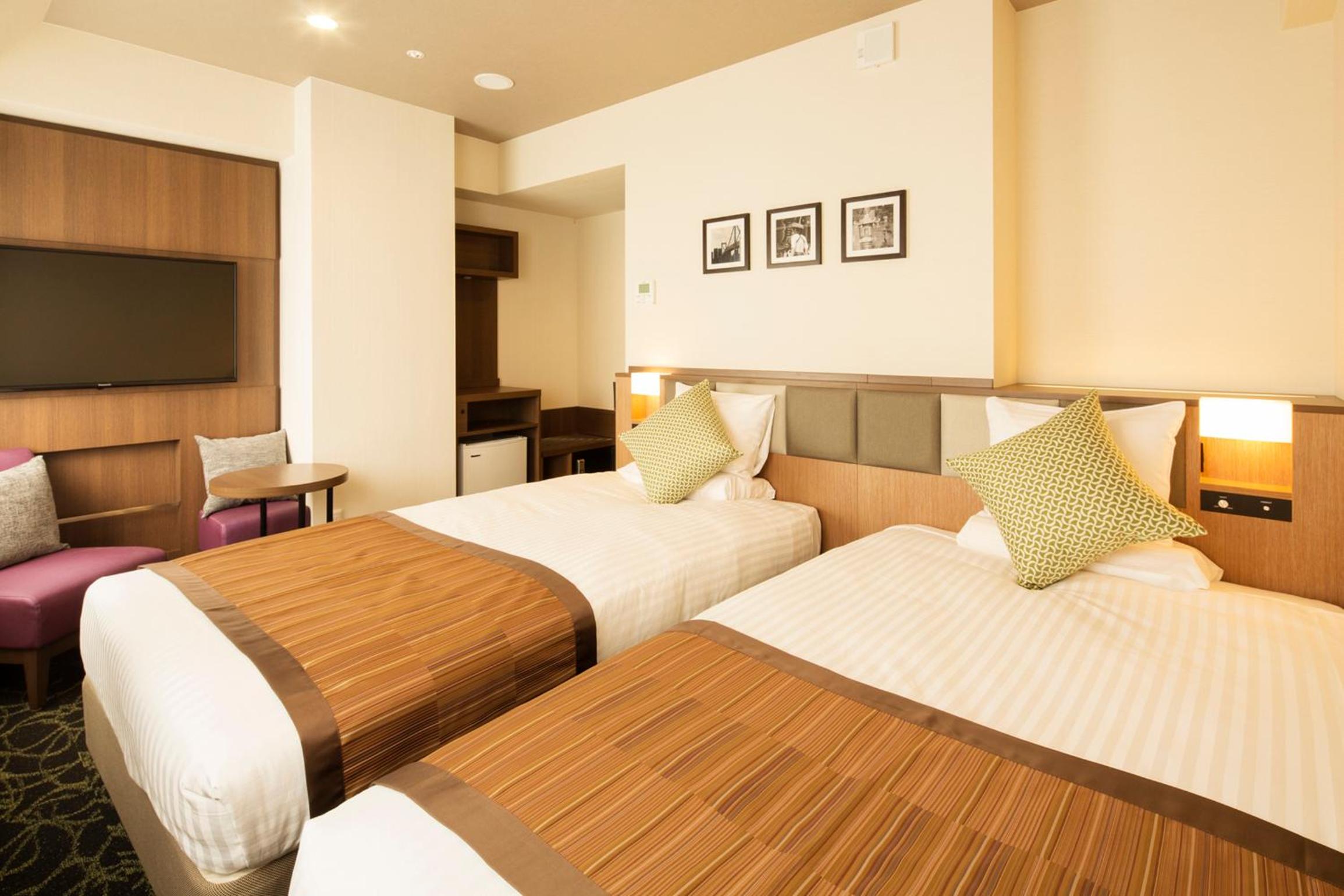Semi Room, Standard, 2 Semi Double Beds, Smoking