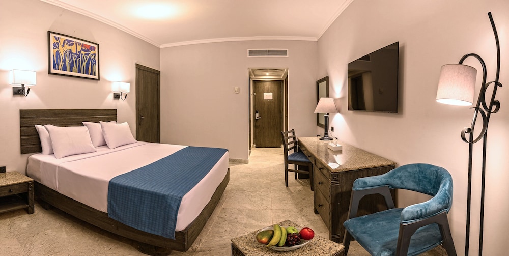 Invidia Coral Beach Tiran 55/137