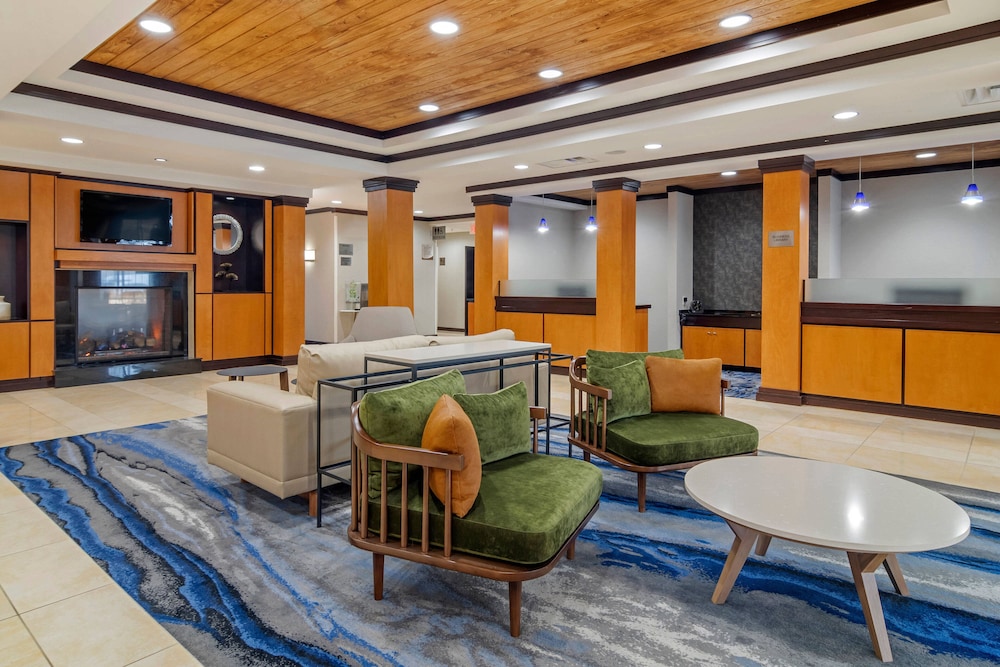 Fairfield Inn Suites Commerce 24/30