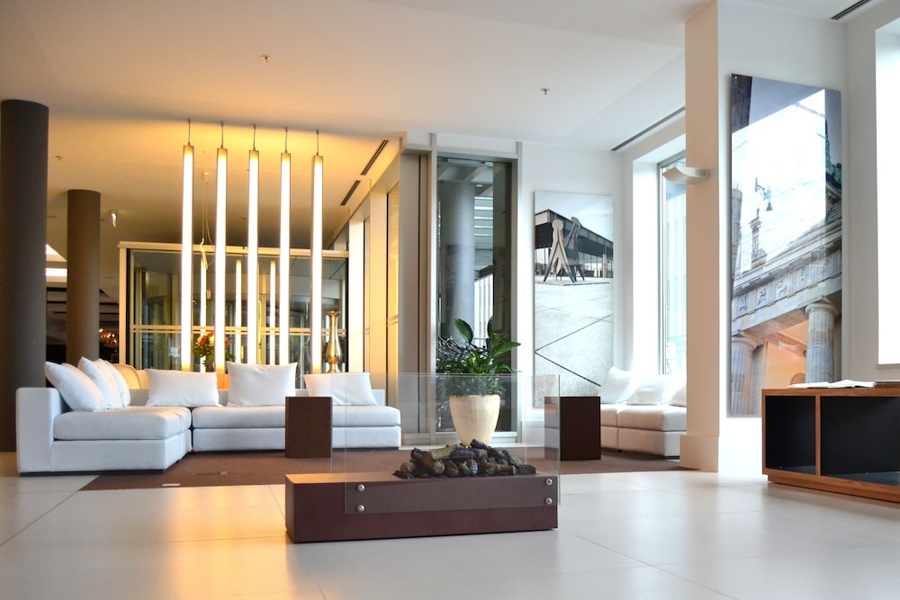 Melia Berlin 6/70