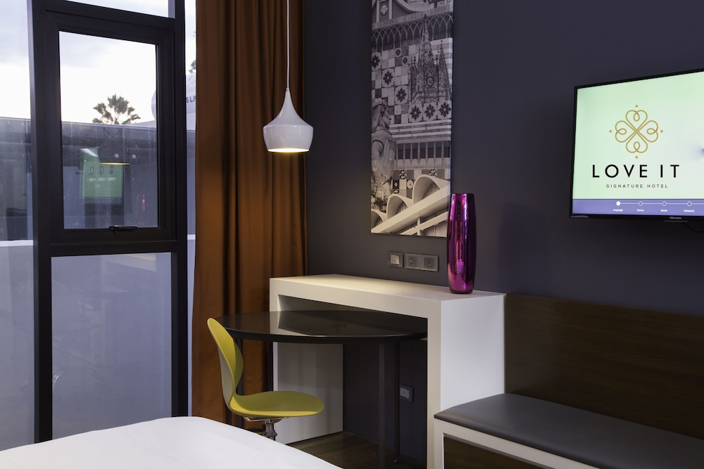 Hotel Love It Consulado 4/74
