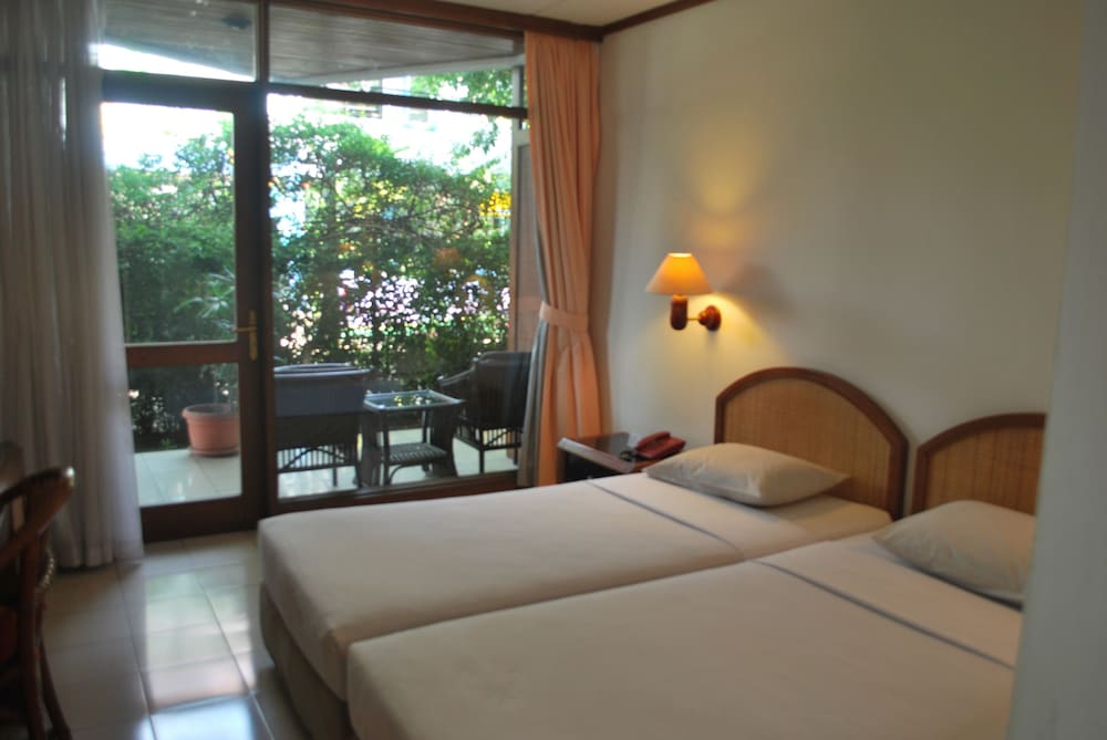 Hotel Bumi Asih 20/64