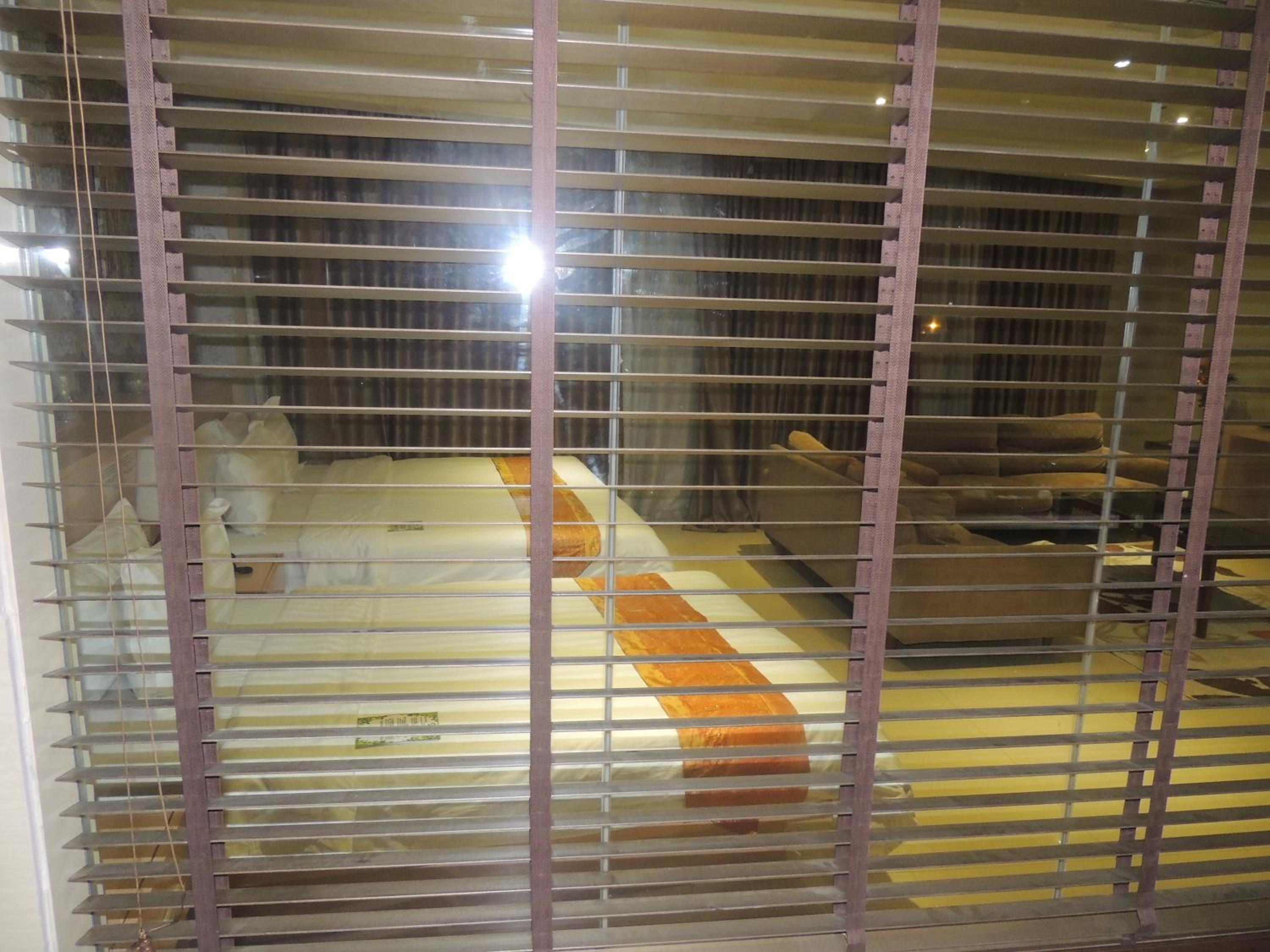Dela Chambre Hotel 24/51