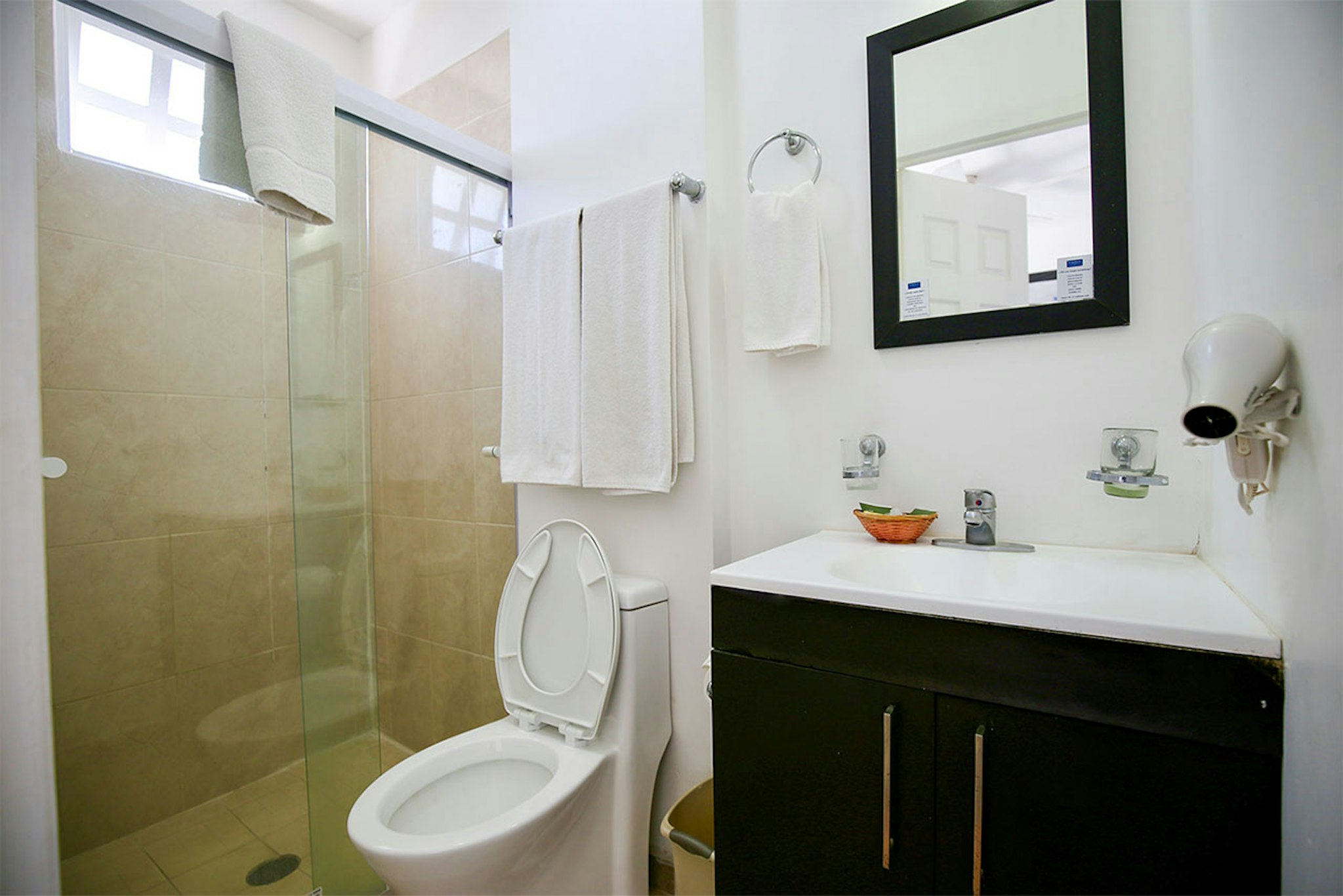 European Life Style Executive Suites Gallery 46/50