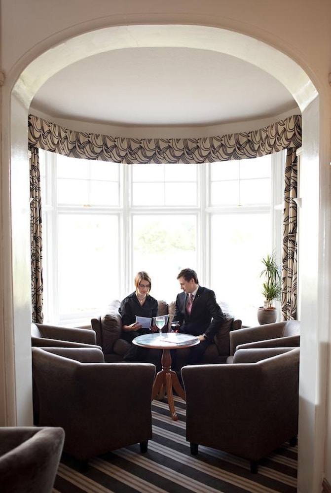 The Links Country Park Hotel 37/57