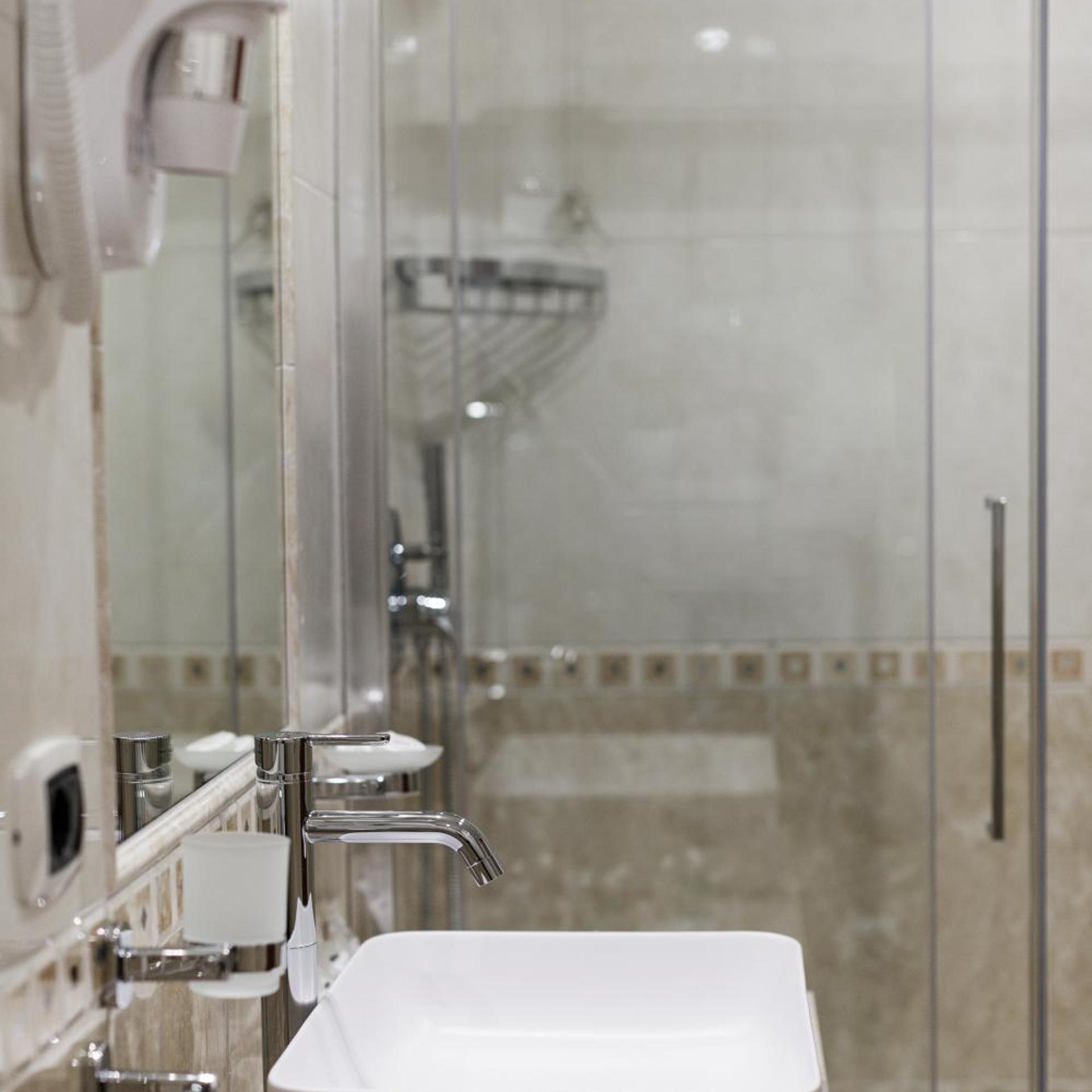 Esposizione Luxury Rome 50/50