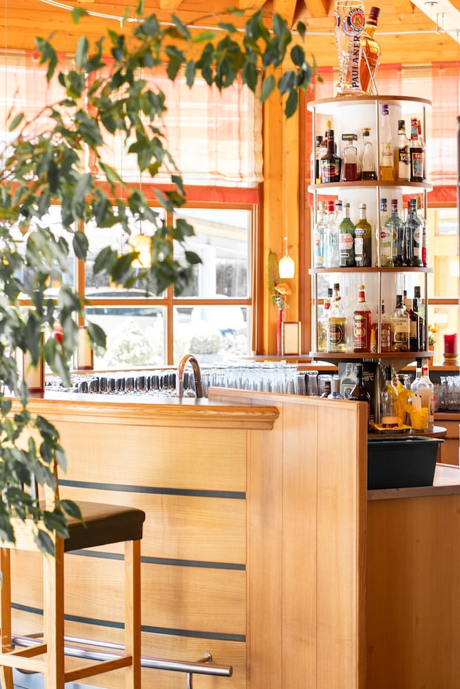 HOTEL WALDHOF 39/50