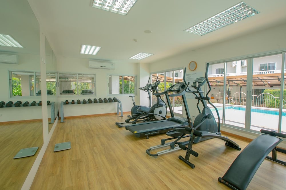 Recenta Suite Phuket Suanluang 26/50