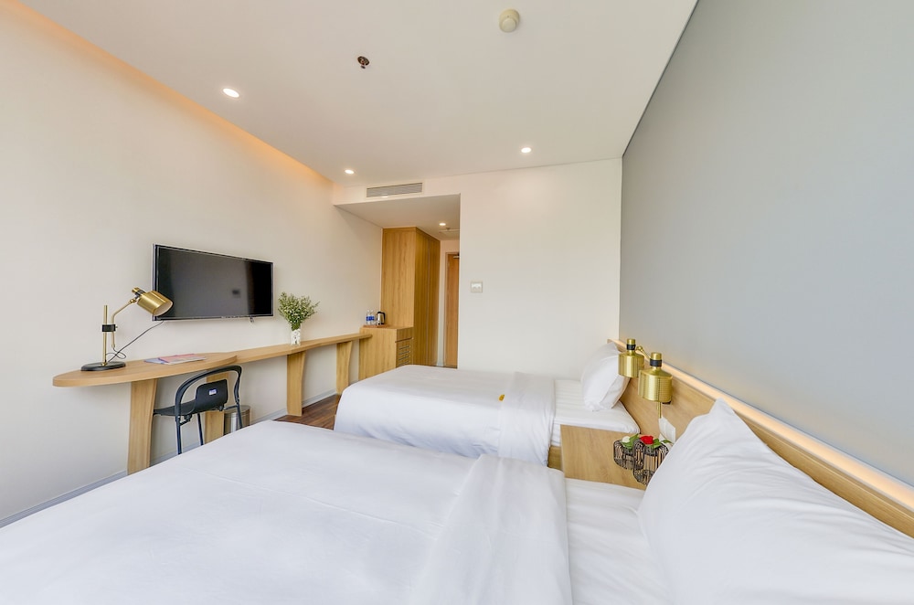Magnolia Hotel 20/71