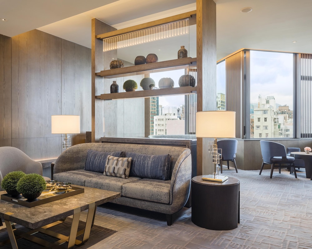 Hyatt Centric Victoria Harbour 44/70