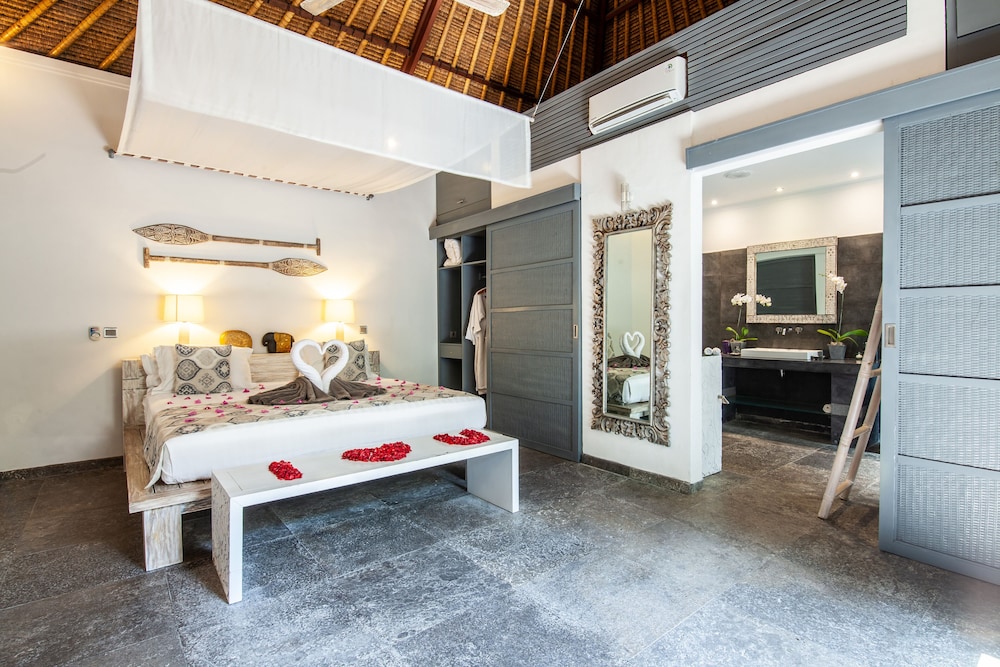 Indiana Kenanga Luxury Villas Spa Restaurant 17/50