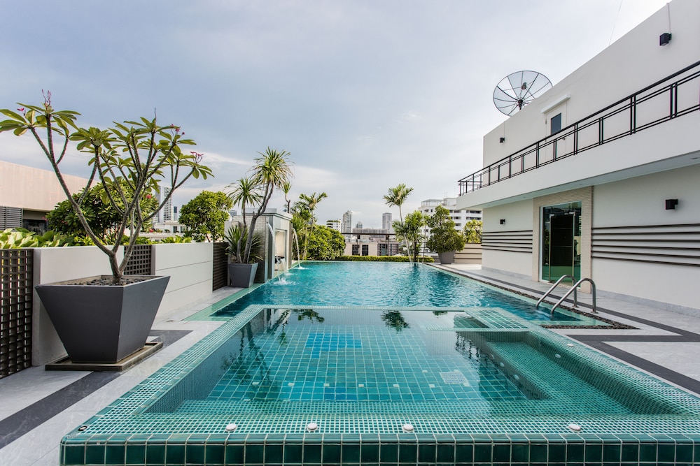 D Varee Montara Thonglor 25 67/70
