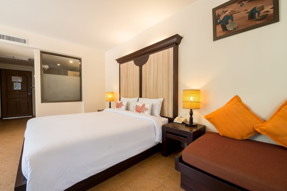Patong Lodge Hotel 19/59