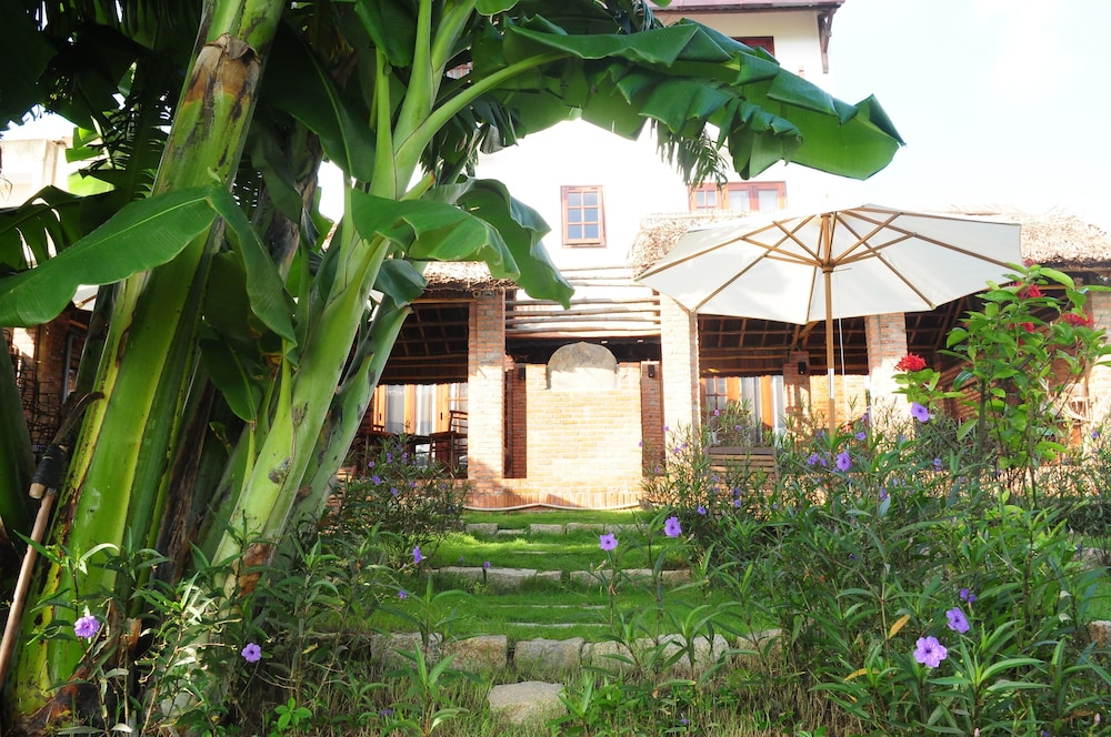 Golden Peach Villa Hoi An 63/68