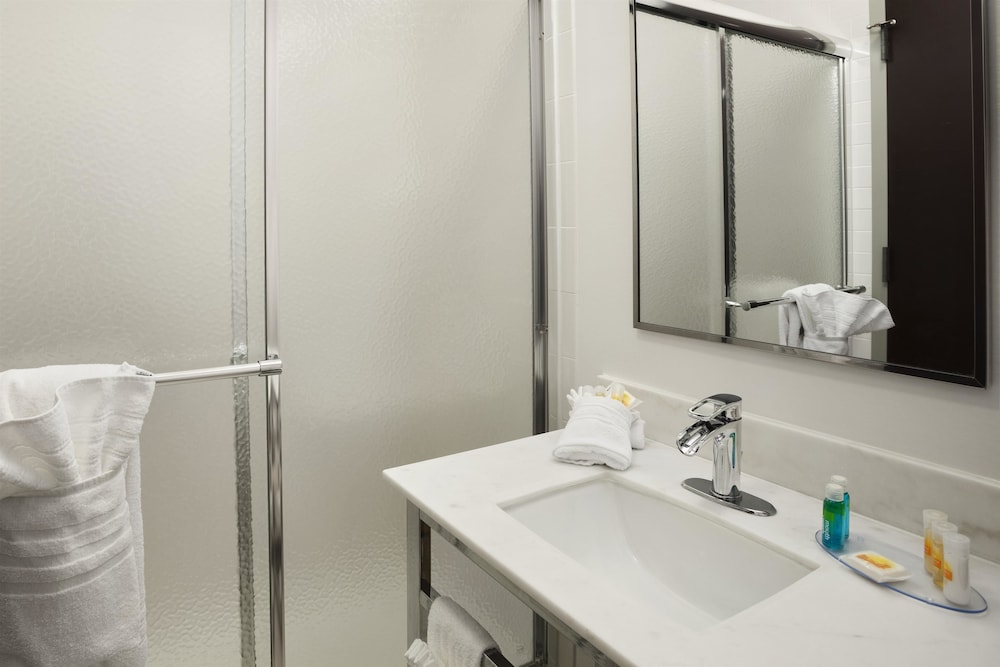 Days Inn by Wyndham Philadelphia Convention Center 19/38
