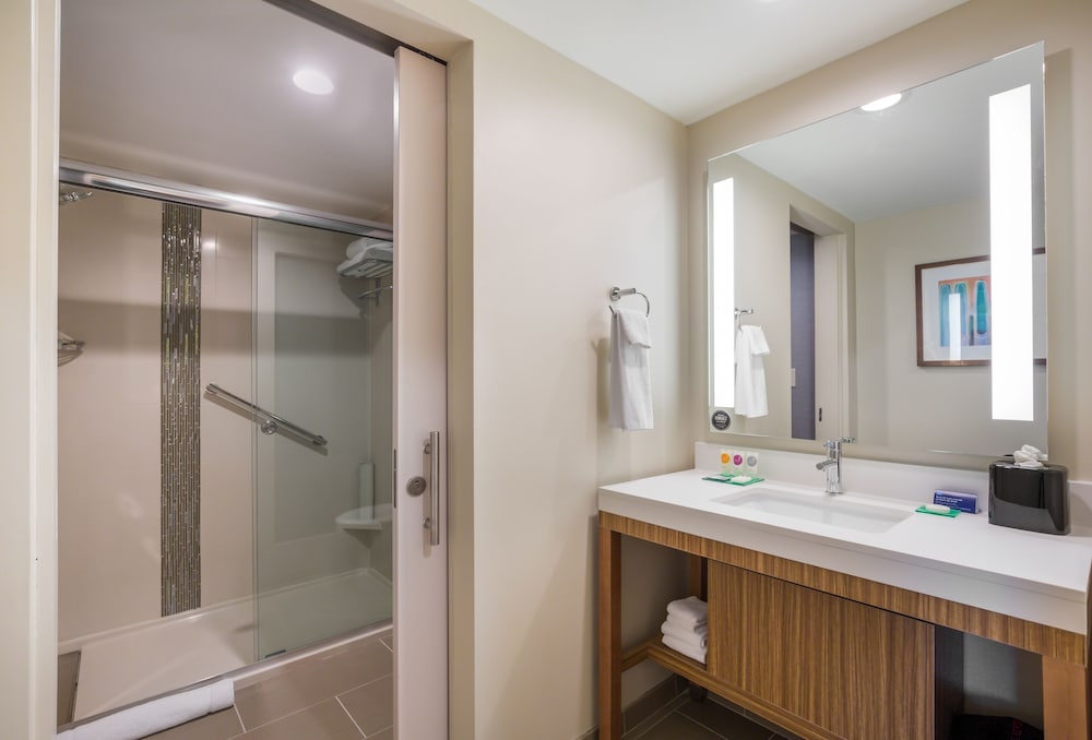 Hyatt Place Hampton Convention Center 38/39