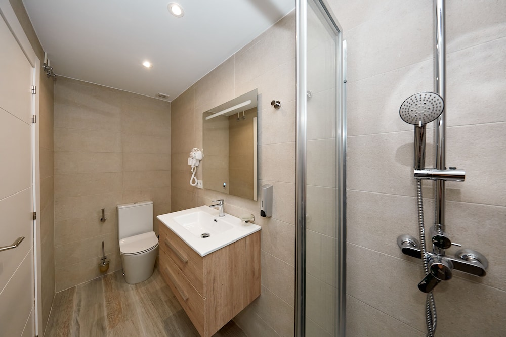 Wayteko Boutique Hotel 25/26