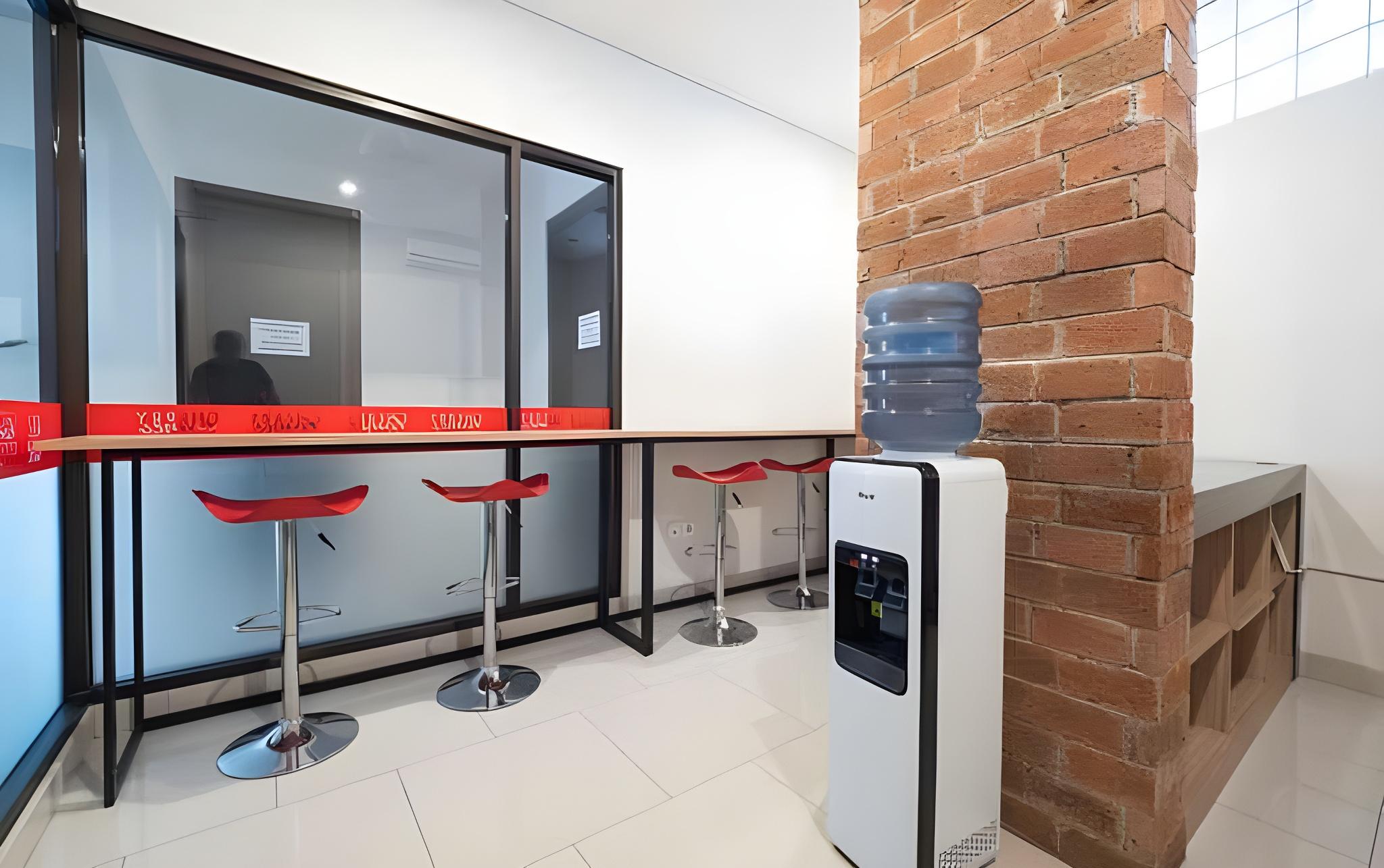 Cherry Homes Express Hotel 6/21