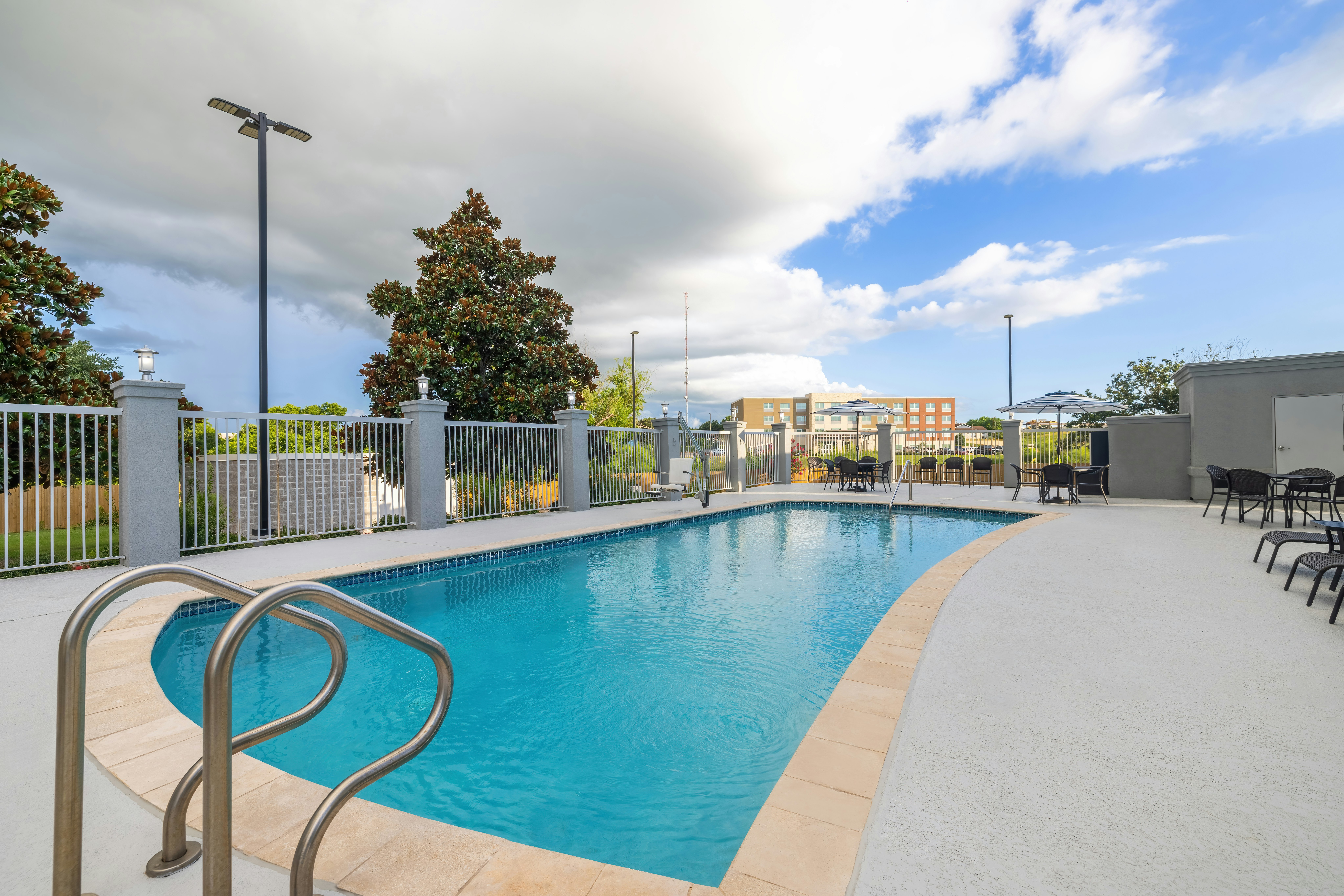 Hampton Inn And Suites Brenham 46/48