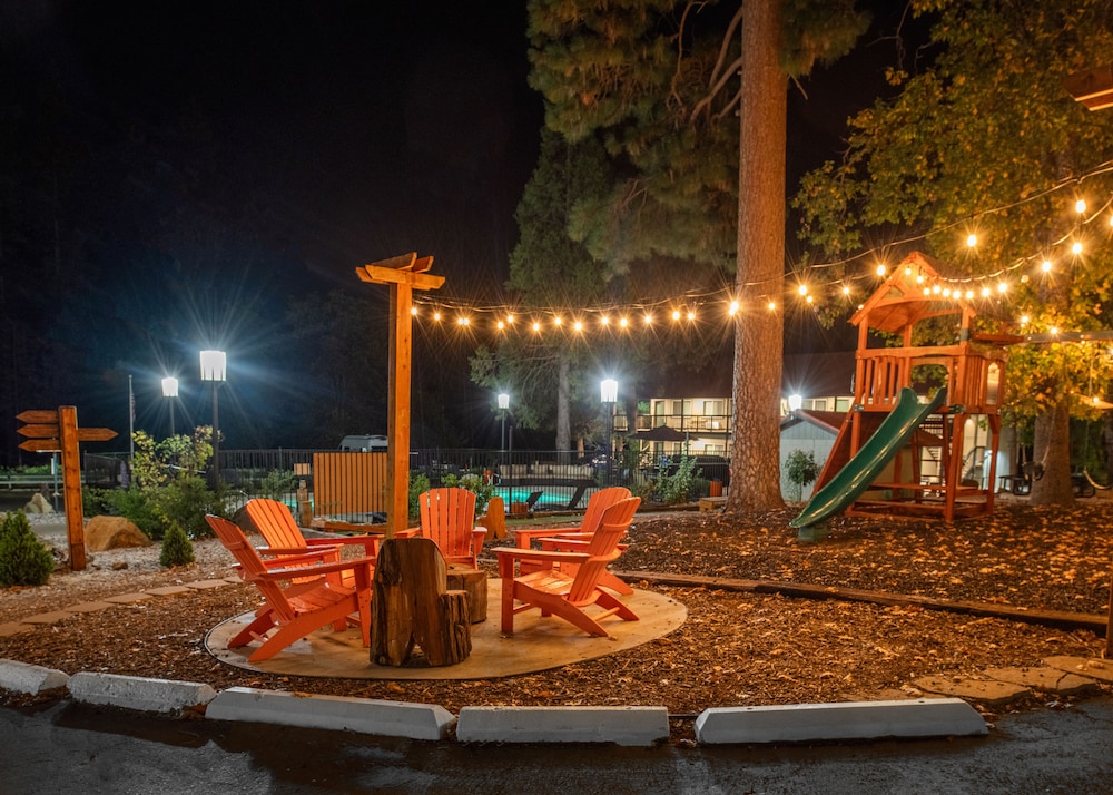 YOSEMITE WESTGATE LODGE 36/50