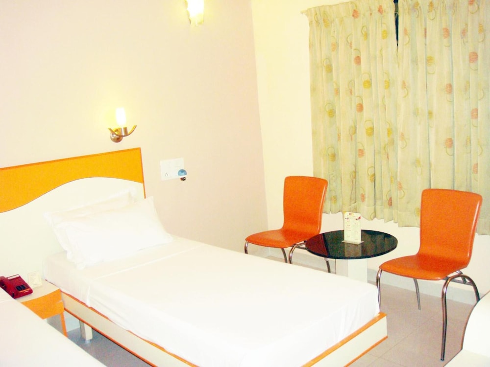 Hotel Pandian 16/29