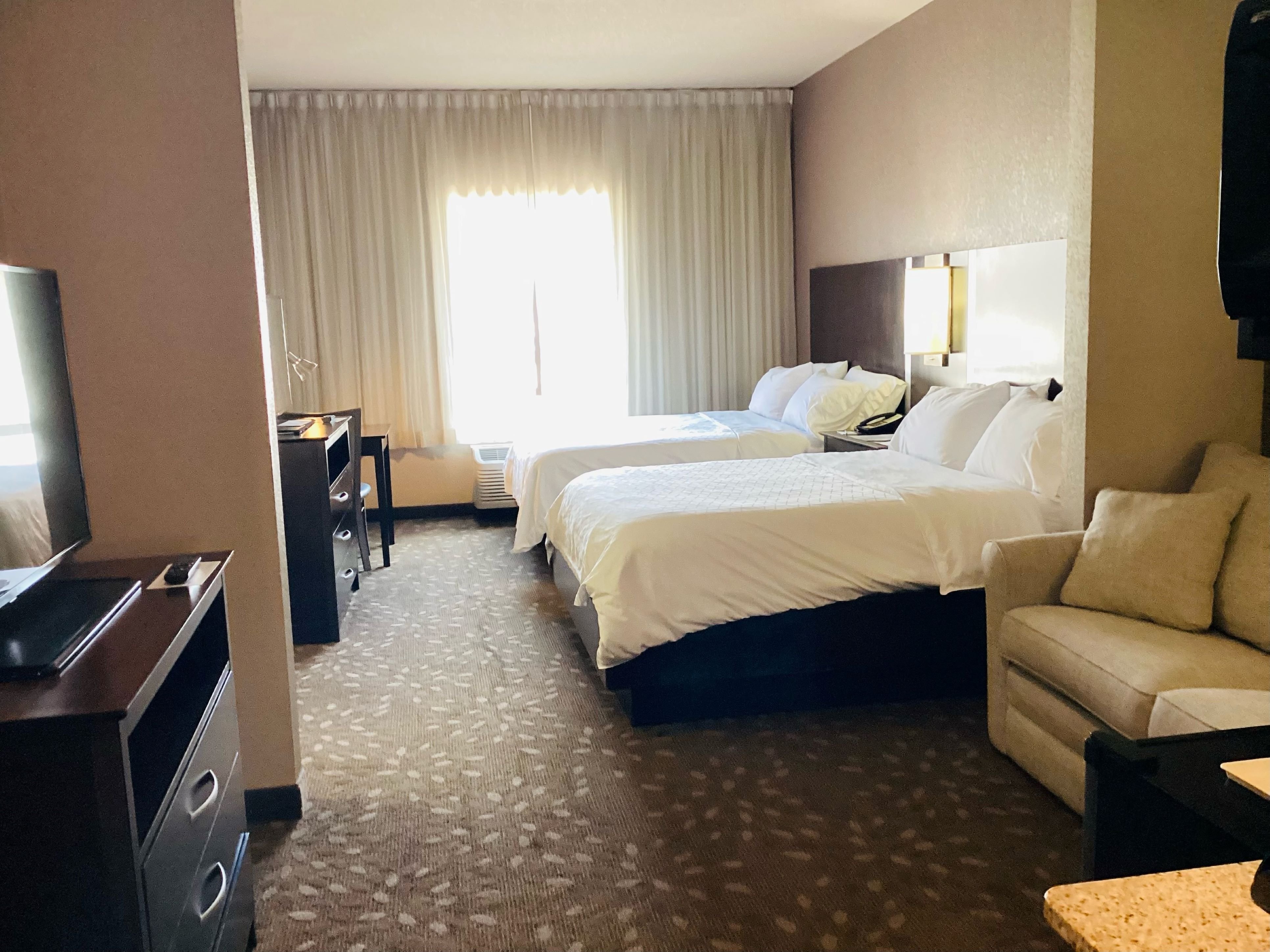 Holiday Inn Express Hotel And Suites Saint Robert Leonard Wood 15/50