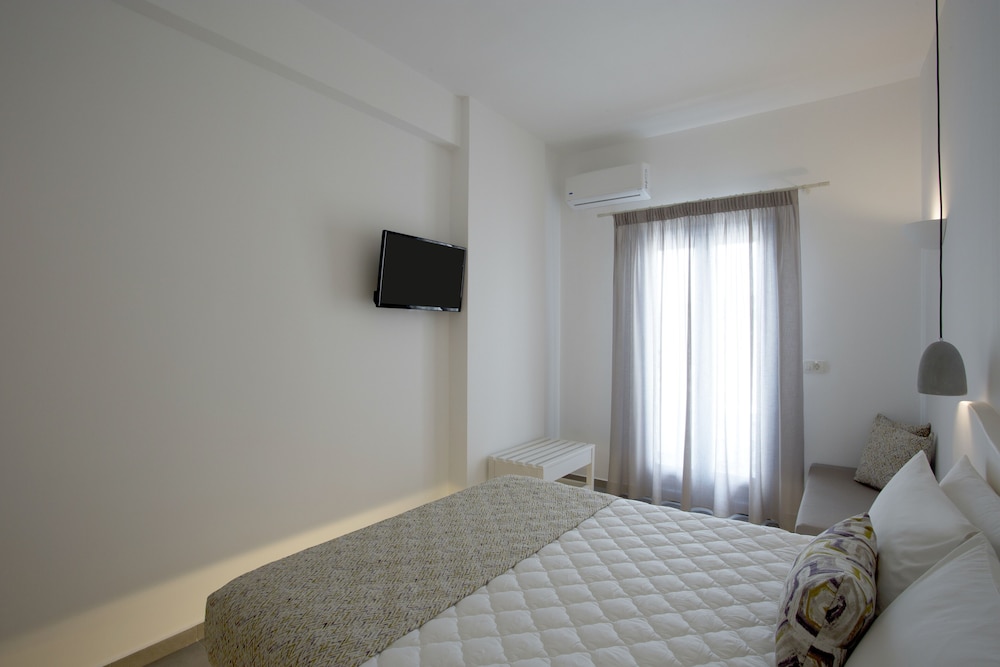 Alexandra Hotel 18/63