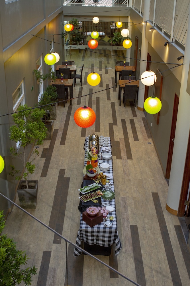 Primebiz Hotel Kuta 60/62