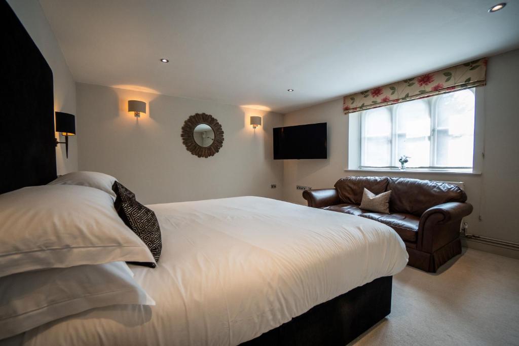 Room at Beechfield House Hotel, Melksham