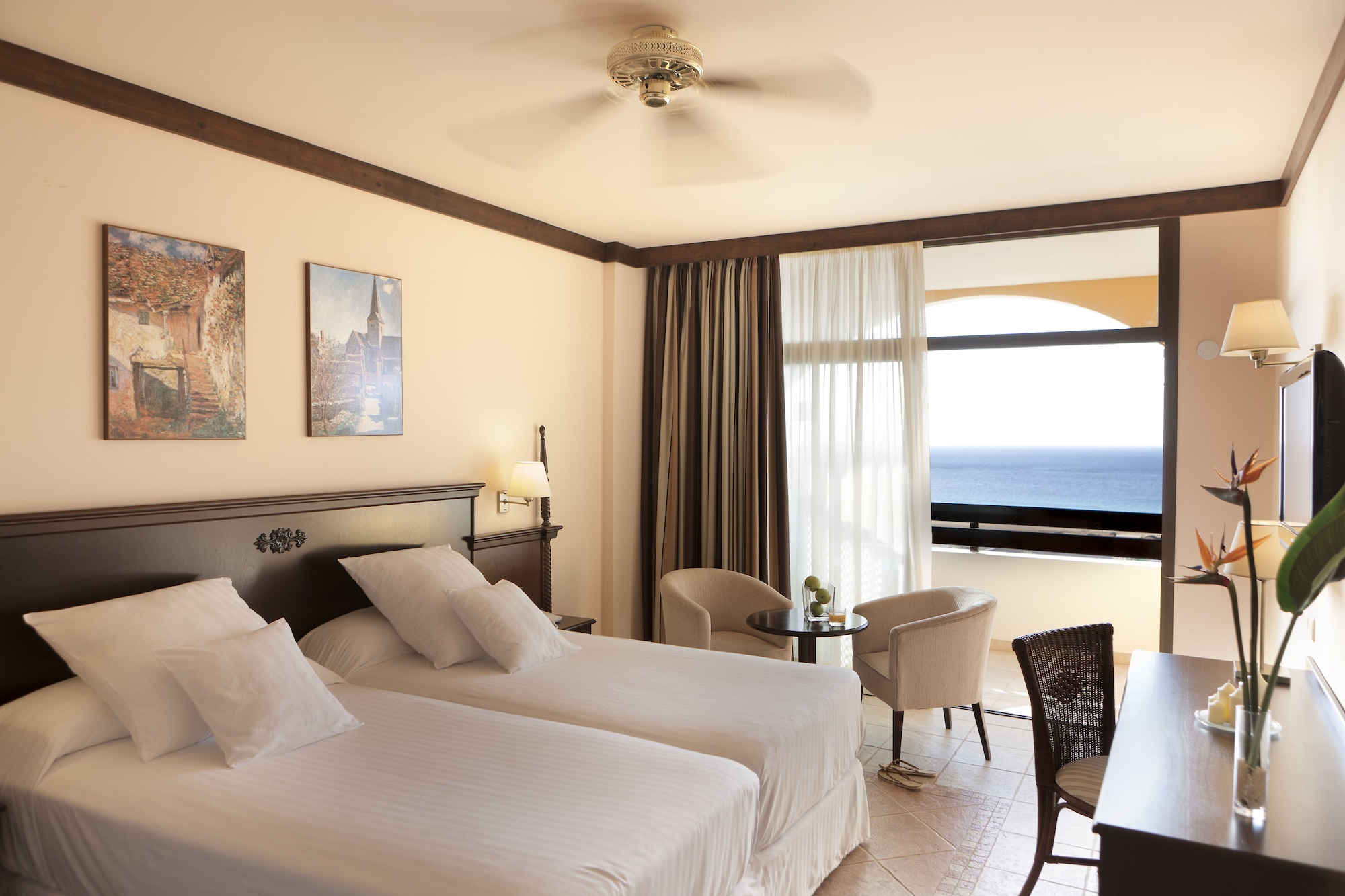Deluxe Sea View