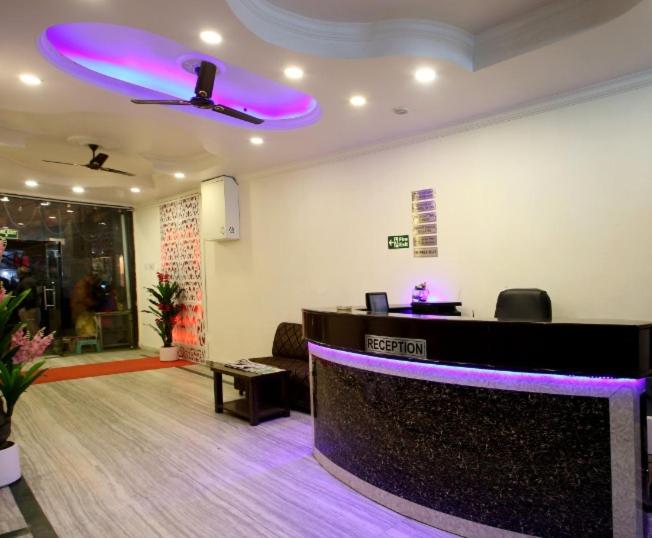 Lord Krishna Dx Inn Hotel 4/33