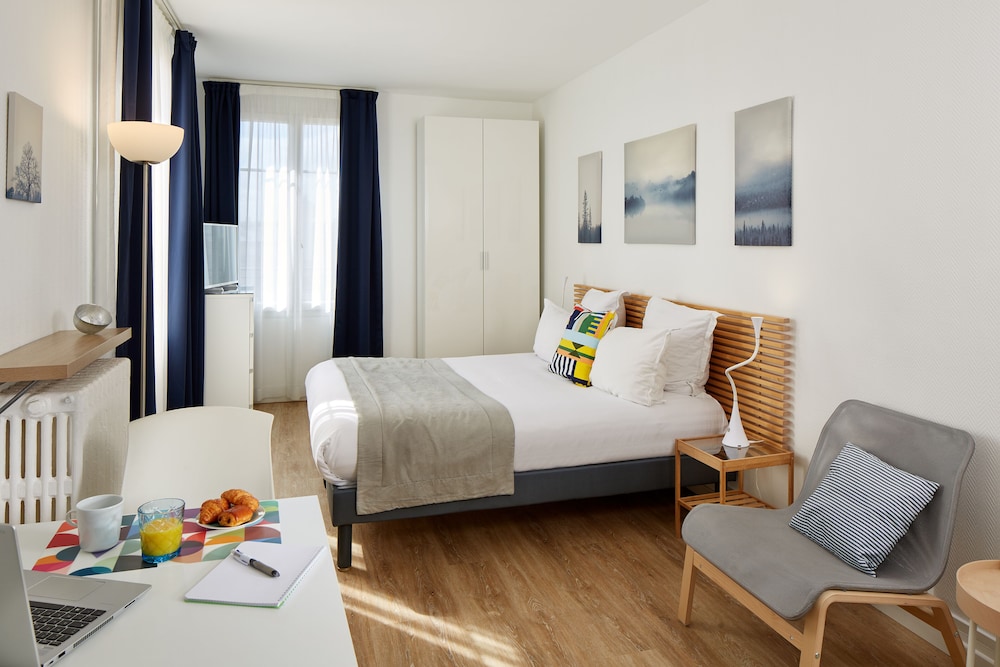Hotel Residence Paris Asnieres 21/68