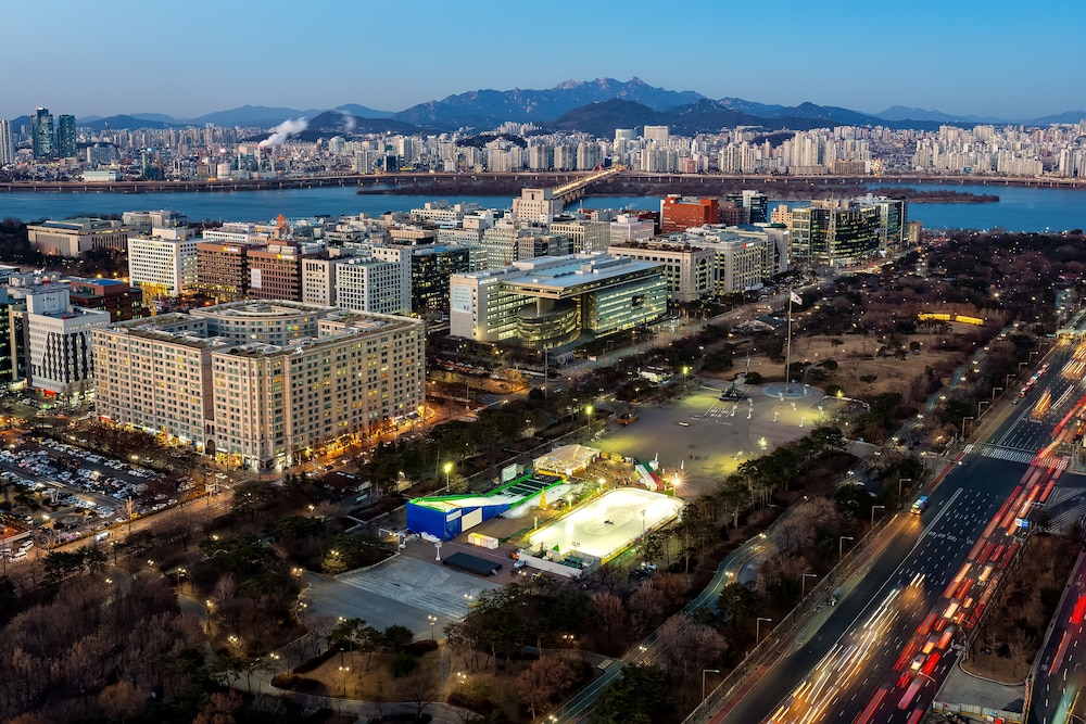 Yeouido Park Centre Seoul Marriott Executive Apartments 12/34