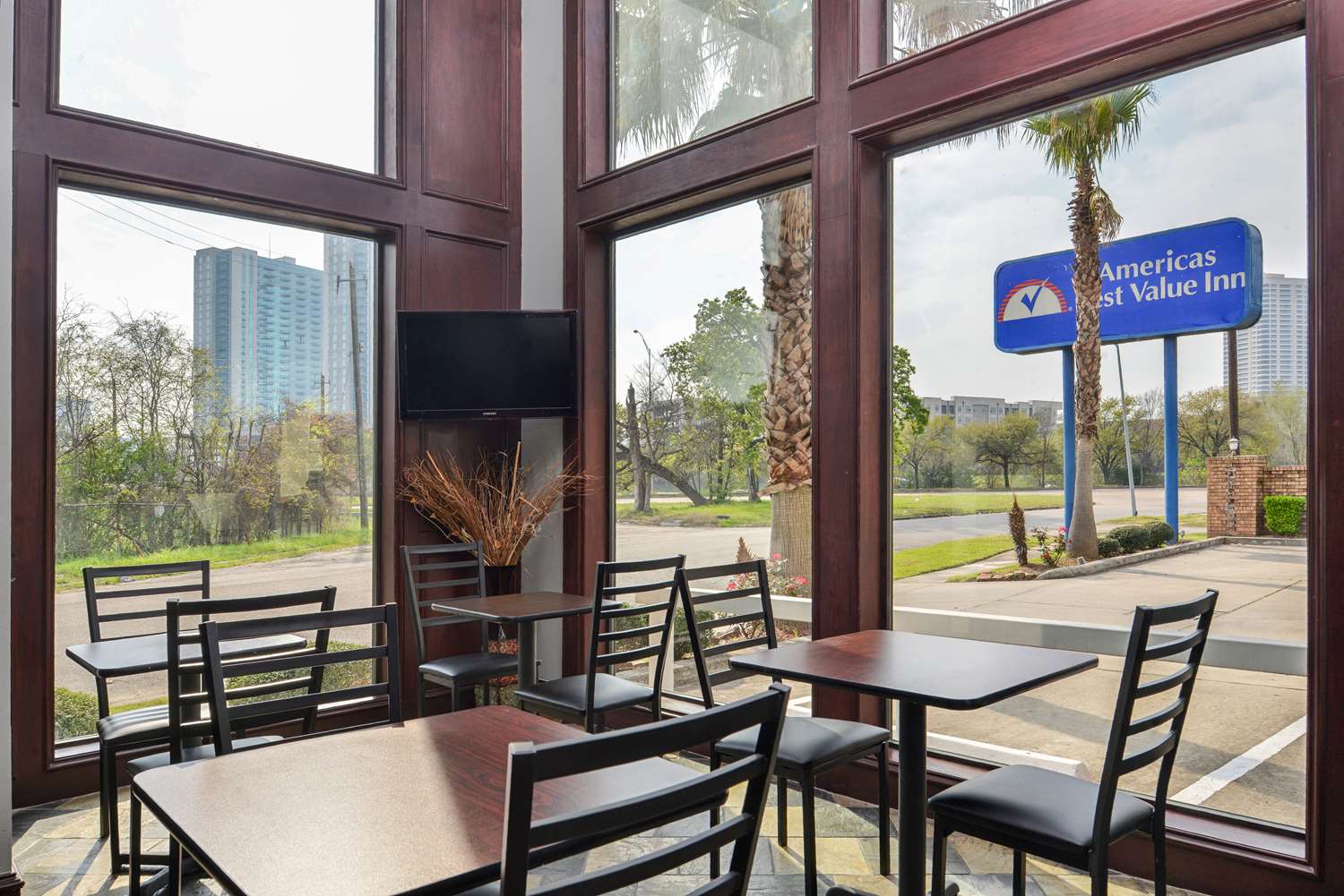 Americas Best Value Inn Medical Center Downtown 28/36