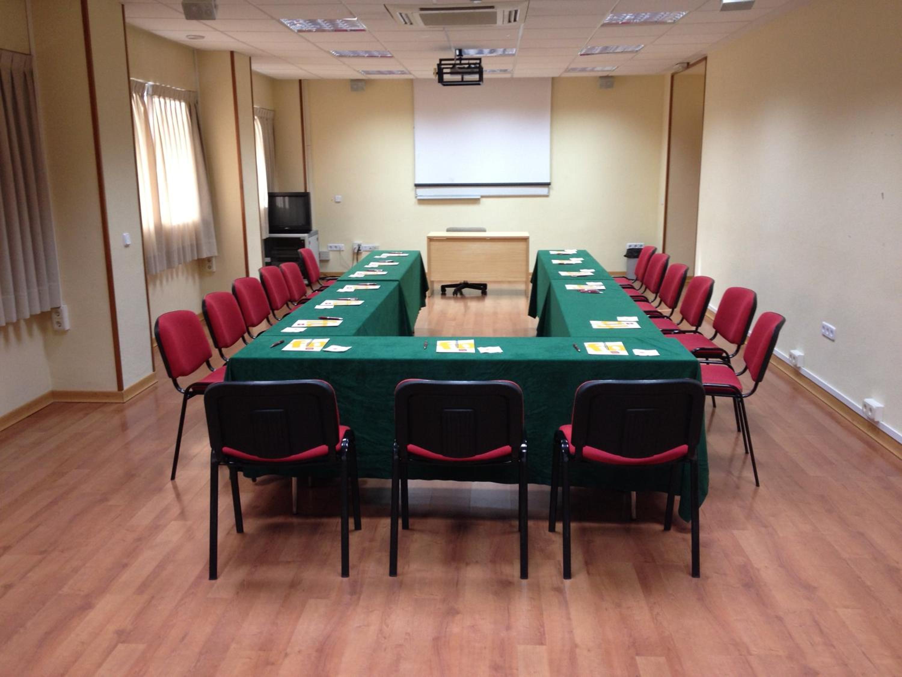 Hotel Escuela Madrid 32/49
